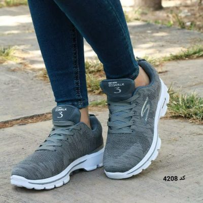 خرید اینترنتی کفش کتونی اسپرت دخترانه وزنانه مدل اسکیچرز زیره ماساژوری عالی برای پیاده روی اصفهان