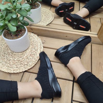 خرید اینترنتی کفش اسپرت دخترانه مدل بافت اسکیچرز مشکی تمام فوق العاده راحت اصفهان