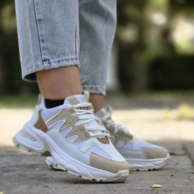 خرید اینترنتی کفش کتونی اسپرت دخترانه و زنانه مدل فشیون سفید کرم راحت و خاص زیبا اصفهان