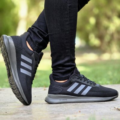 خرید اینترنتی کفش کتونی اسپرت مردانه وپسرانه مدل ادیداس اسپیسر شیک و مدرن رنگ مشکی طوسی مقاوم اصفهان