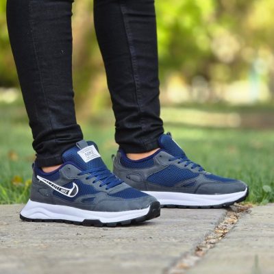 خرید اینترنتی کفش کتونی اسپرت مردانه و پسرانه مدل نایک خاص و جذاب رنگ طوسی سرمه ای زیبا اصفهان