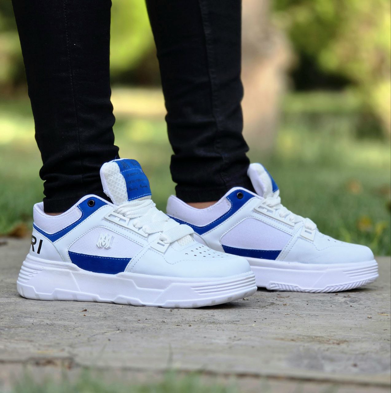 خرید اینترنتی کفش اسپرت مردانه پسرانه مدل Amiri ( امیری) بسیار نرم و خوشپا رنگ سفید آبی زیبا اصفهان خرید اینترنتی کفش اسپرت مردانه پسرانه مدل Amiri ( امیری) بسیار نرم و خوشپا رنگ سفید آبی زیبا اصفهان