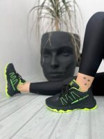 خرید اینترنتی کفش کتونی اسپرت زنانه دخترانه مدل سالامون یه مدل فوق العاده راحت رنگ مشکی سبز خاص اصفهان