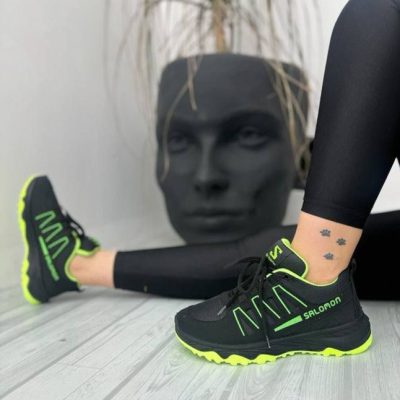 خرید اینترنتی کفش کتونی اسپرت زنانه دخترانه مدل سالامون یه مدل فوق العاده راحت رنگ مشکی سبز خاص اصفهان