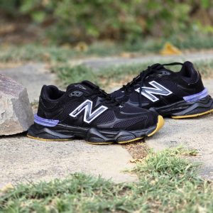 خرید اینترنتی کفش کتونی اسپرت مردانه پسرانه بزرگپا مدل نیوبالانس سبک وزن و بی نظیر رنگ مشکی تمام با کیفیت اصفهان