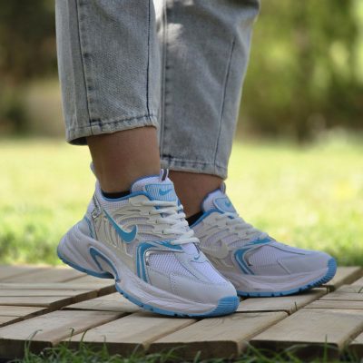 خرید اینترنتی کفش کتونی اسپرت زنانه دخترانه مدل نایک جذاب و کلاسیک رنگ سفید ابی خوشپا اصفهان