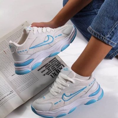 خرید اینترنتی کفش کتونی اسپرت زنانه دخترانه مدل نایک دل نشین و سبک رنگ سفید ابی منحصر به فرد اصفهان