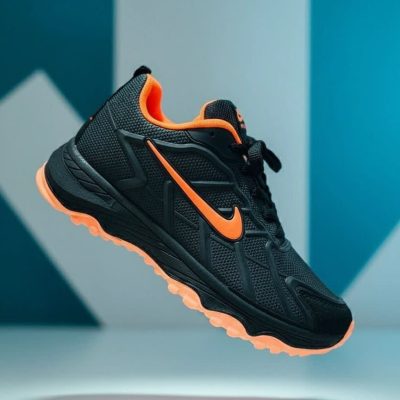 خرید اینترنتی کفش کتونی اسپرت مردانه پسرانه مدل نایک زیبا و کاربردی رنگ مشکی نارنجی جذاب اصفهان