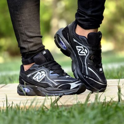 خرید اینترنتی کفش کتونی اسپرت مردانه و پسرانه مدل نیوبالانس طرح کپسولی رنگ مشکی تمام سبک اصفهان