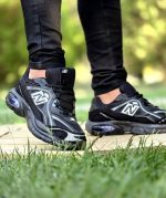 خرید اینترنتی کفش کتونی اسپرت مردانه و پسرانه مدل نیوبالانس طرح کپسولی رنگ مشکی تمام سبک اصفهان