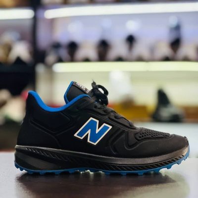 خرید اینترنتی کفش کتونی اسپرت مردانه و پسرانه مدل نیوبالانس منحصربفرد و راحت رنگ مشکی آبی زیبا اصفهان