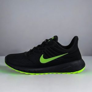 خرید اینترنتی کفش کتونی اسپرت مردانه پسرانه مدل نایک بسیار نرم و راحت رنگ مشکی سبز جدید اصفهان