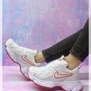 خرید اینترنتی کفش کتونی اسپرت زنانه دخترانه مدل نایک جدید و به روز رنگ سفید قرمز راحت اصفهان